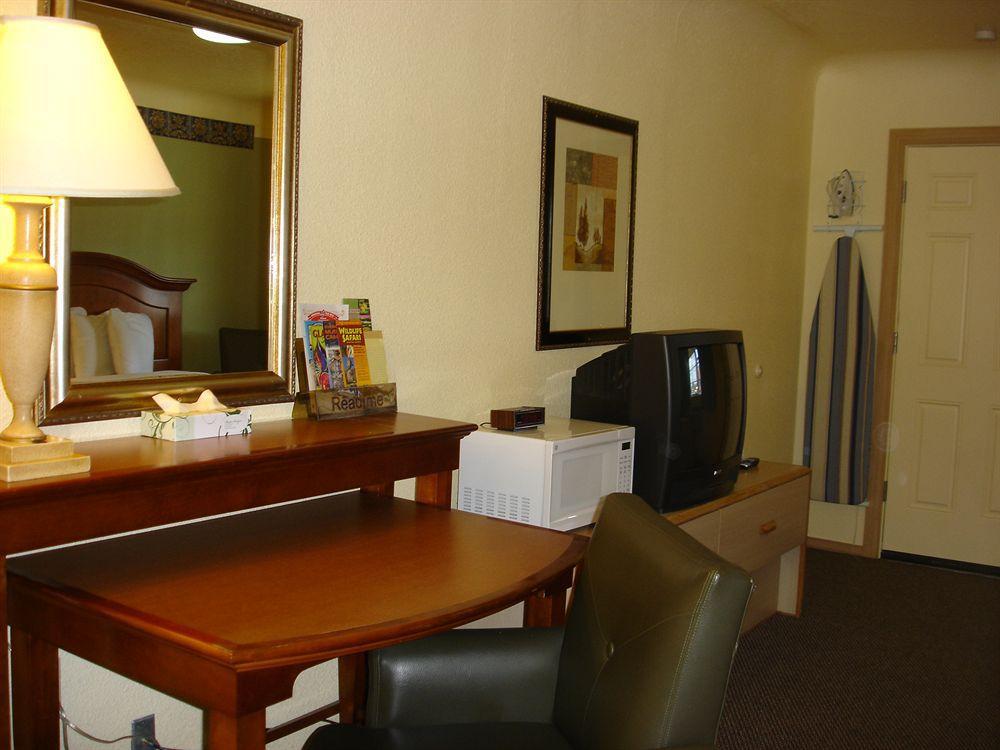 Value Inn Motel Eugene Airport Buitenkant foto